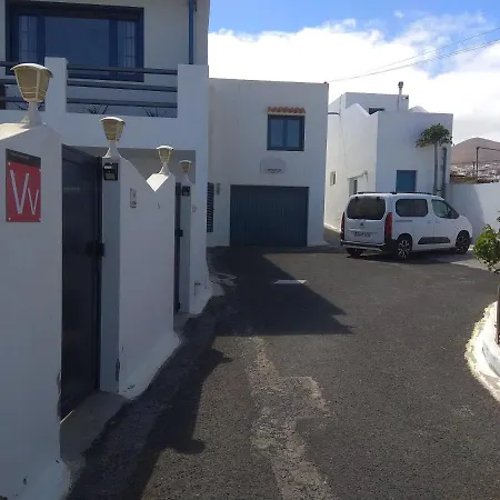 Bueno Apartamento Tías